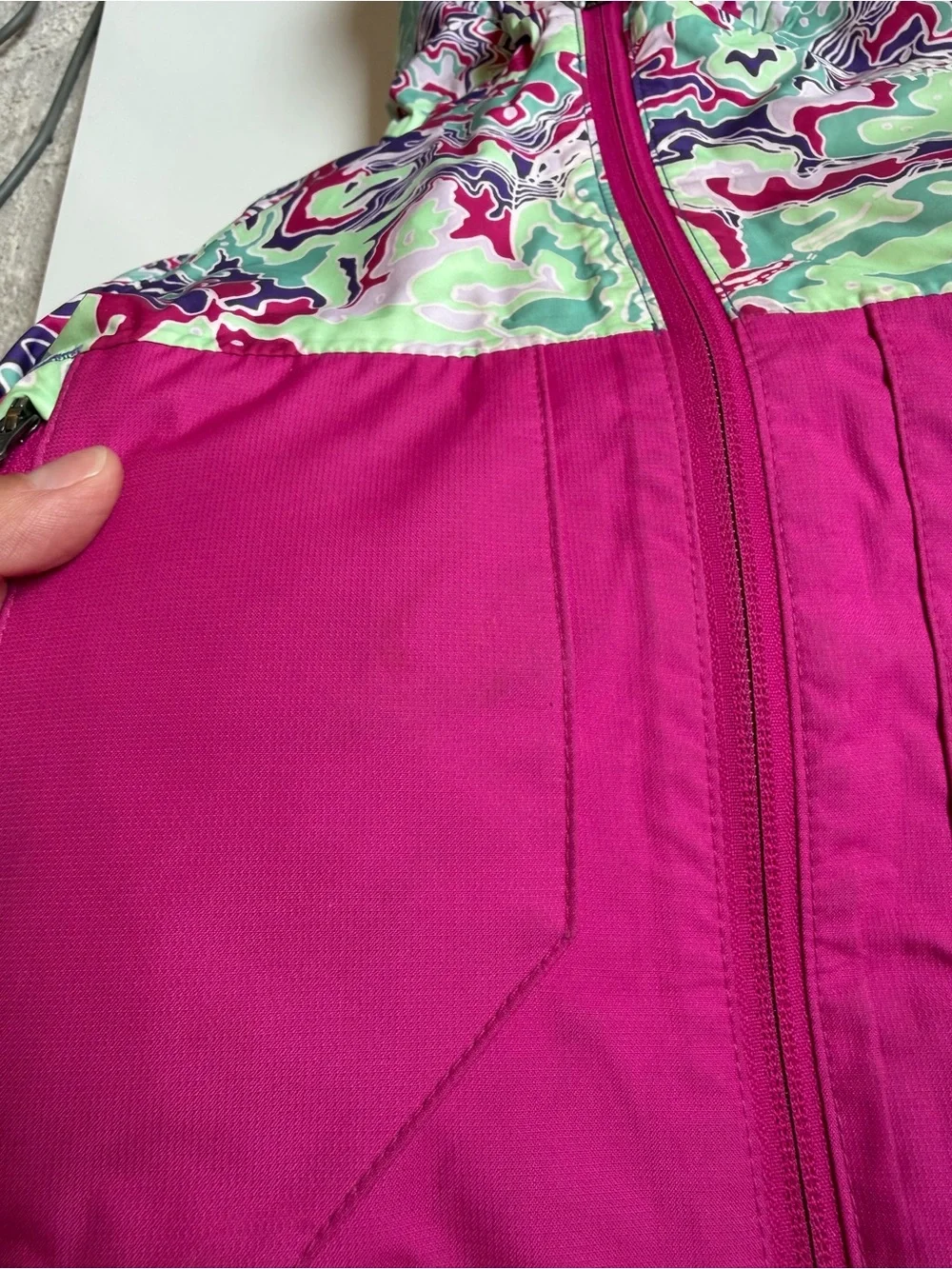The North Face Girls' Fuchsia Multi-Print Hooded Jacket